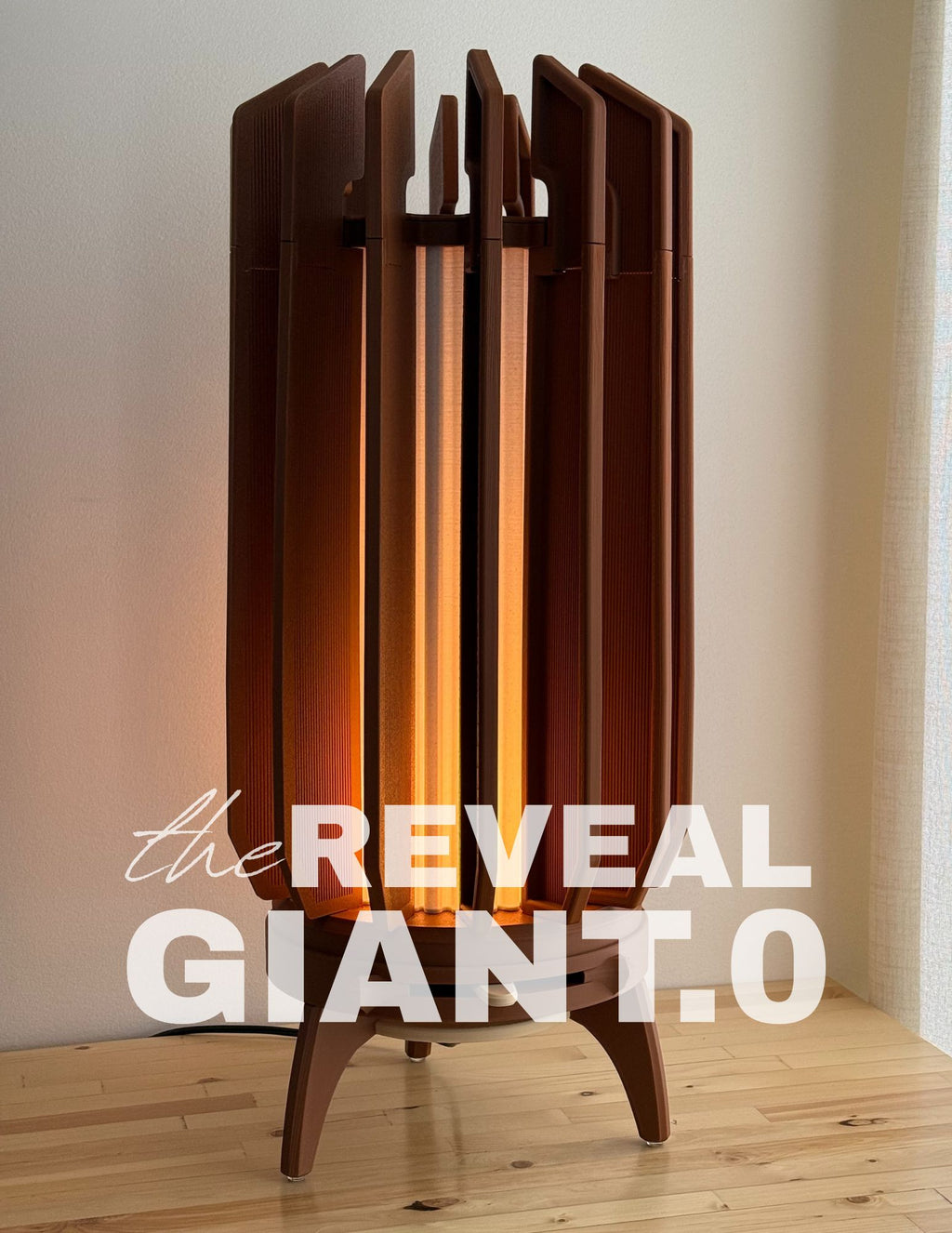 The Reveal Giant.0 Lamp